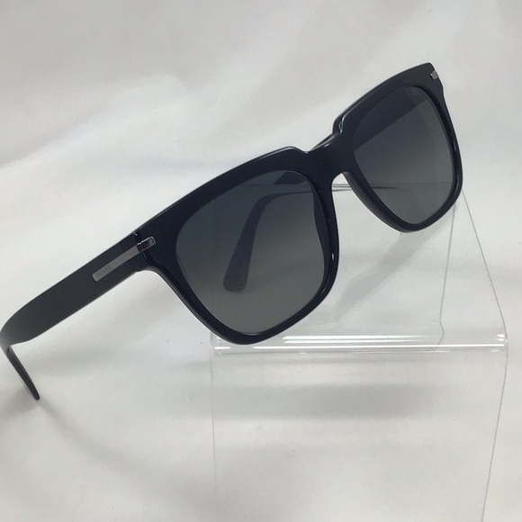Prada sunglasses #SPR-04Y - black - Picture 1 of 5